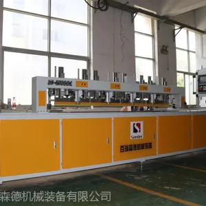 百瑞森德 实木加工中心SD-2500B1 想要做精做细 您只需要轻轻一按