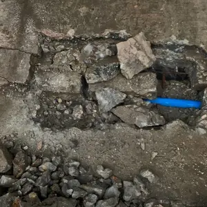 东莞暗管漏水检修定位，万江铸铁管老化改造，集团地下爆管抢修