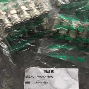 �ձ�NEW-MACHINE�»�е��ͷP350-304-N