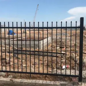 厂区防护栏杆，防锈铁栅栏，锌钢护栏生产厂