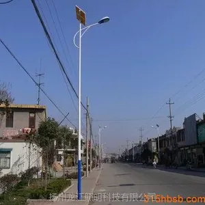 遵义绥阳县7米太阳能路灯帮扶项目 龙江照明二级资质