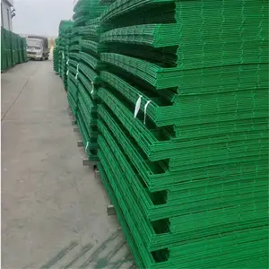 供应菏泽1.8米高绿色铁丝围栏网/1.5米高圈地网