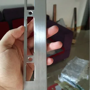 优质锁面板拉丝机