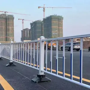 西 安道路市政护栏 马路人车分流围栏 人行道机非隔离栏