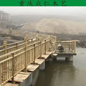 万盛景区防腐木花架 公园防腐木平台栏杆 防腐木栅栏批发 众仁木艺