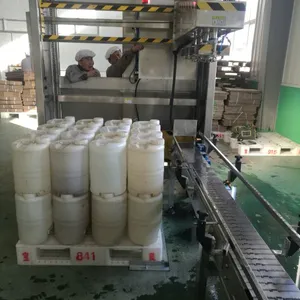 港九通化工桶码垛机--工业自动化进程中的重要力量