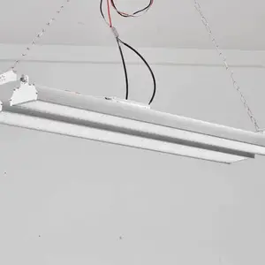 LED蜂窝防眩目场馆灯 LED球场灯LED羽毛球场灯LED篮球场灯LED防眩灯