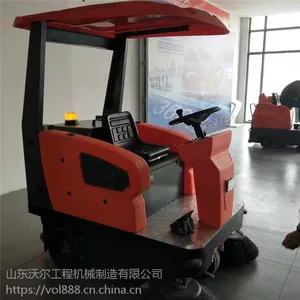 沃尔诺森驾驶式扫路机 工业电动清扫车厂家