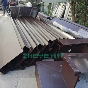 ��Ұ����ɫ ���Ͻ� װ�� ���ǰ�