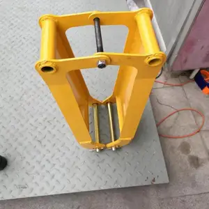 济宁吊车配件 吊车吊蓝 高空作业吊蓝 高空防护吊车吊篮