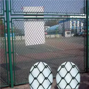 �����˶������������� ѧУ�ٳ�������˿�� �߶�����Χ����