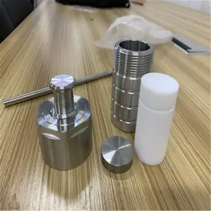 �ķ���ϩ�ڳ�ʵ���Ҹ��¸�ѹ���������޾����ܵ�ˮ�Ⱥϳɷ�Ӧ��