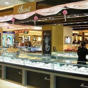 聊城高档珠宝展柜玉器展柜黄金饰品展柜银饰品展柜制作公司聊城木质烤漆展柜定制厂家服装鞋帽箱包展台公司