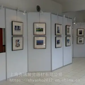 上海展板出租,挂画展板租赁(贴海报、挂画)