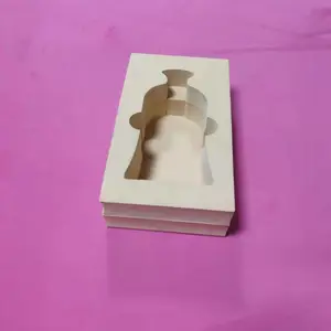 ��ݸEVA��װ�к����ڳ��������� ��ɫ�ƺ�EVA��ĭ���ж���