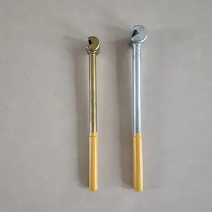 �糵�߽���װ�õ���Уֱ����Ť����ͭ�Ͻ�Ӵ���һ��š����