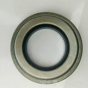 厂家生产洋马收割机支重轮油封1E8255-73060