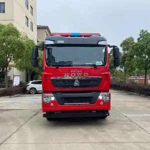 城市主战消防车 重汽豪沃双排 8吨泡沫消防 程力集团 官方直营