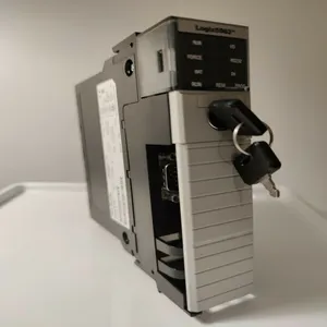 法国施耐德140XTS00100变频器 伺服电机 CPU