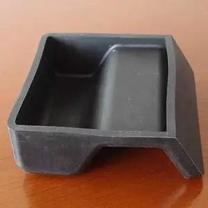 78*46*27塑胶仓储笼脚套地板漆保护垫铁筐塑胶套