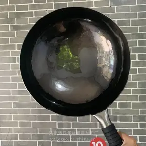 章丘老式铁锅手打铁炒锅生产厂家正宗章丘炒菜铁锅价格