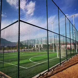 现货操场围栏网 养殖场护栏网 球场防护网