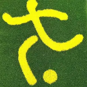 江西人造草坪厂家 围挡人工假草皮 环保绿化铺地仿真绿植草坪现货