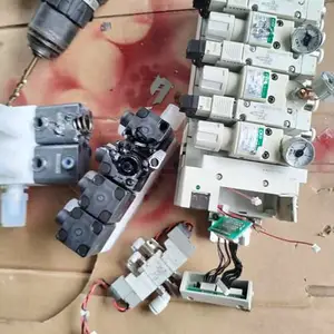 ����������ļ� ���˸۱�˰�ϼ����� �������̷����� ����˰��ҵ�籣�˸��б���