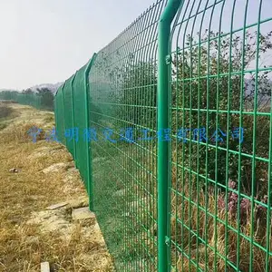 三角折弯护栏网围栏网铁丝边框隔离栏台州双边丝护栏网