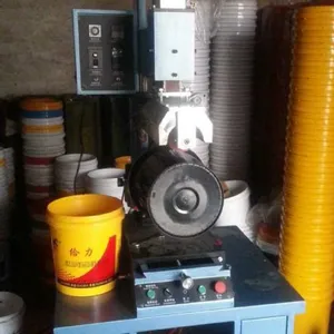 机油桶涂料桶印刷机,机油桶涂料桶润滑油桶丝网印刷机,润滑油桶塑料桶热转印机