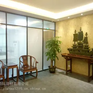 龙华办公室双玻百叶隔断墙找美隔隔墙定制优惠多多