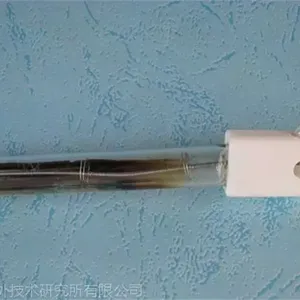 新型红外辐射加热管(200—1500W,36—220V)