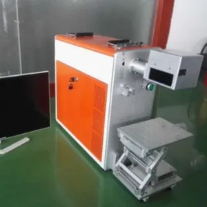 专用创业作坊直播摆摊 激光定制文具礼品首饰 广东手持激光打码机 便携式小型激光雕刻机供应