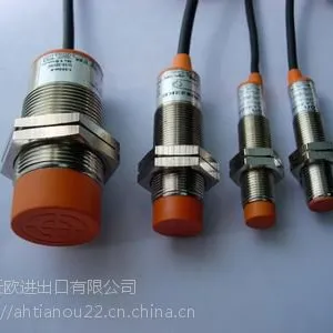 �������ƹ�ӦRITTAL�¿ؿ���103001439 AZM300Z-I2-ST-1P2P