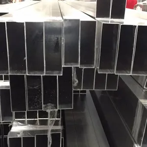 厂家直销白色方通,铝方通,铝扁管,木纹方管50x100,拉弯铝材广东铝方通供应