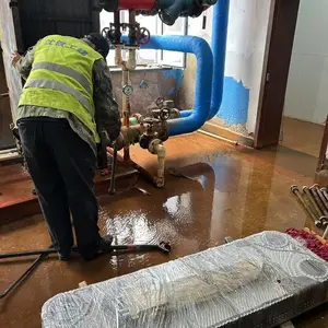 板换清洗沈阳公司 专业清洗维修板式换热器