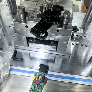 �綯���߿��ư�ེģ�� ��ѹע��ģ��