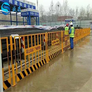 工地临时隔离网 建筑塔吊防护栏 定型化基坑防护栏