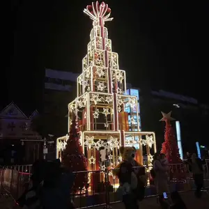 ����ʥ����װ�μ��ðڼ���С�������ײ�ʥ����װ��Ʒ���ﳡ������