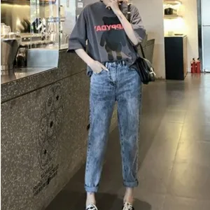清货女装牛仔裤广州地摊便宜服装拿货去哪找低价牛仔裤工厂尾货处理