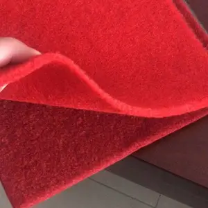提供济南会展中心用加厚拉绒红地毯,德州拉绒地毯生产厂家供应