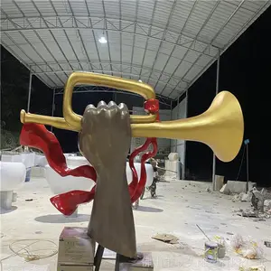大型仿铜玻璃钢号角雕塑造型
