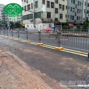 湛江服务区道路分隔栏 江门加油站面包管护栏 花都人行道护栏定做