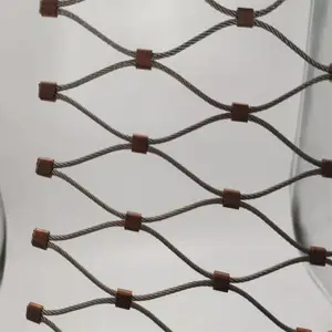 304���������A���׹����A���׹����������