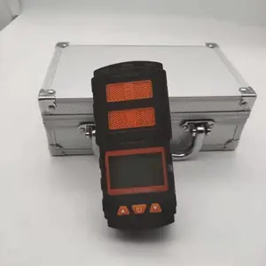 �๦���������� �����ȼ�IP66 ʹ�û���-40��-+70��