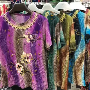 中老年女装短袖T恤批发 便宜妈妈装半袖上衣货源供应 低价女装