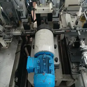 空心铆钉铆接机 优诚空心翻边旋铆机 径向翻边铆钉机