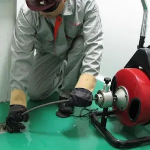 绵阳六里村九龙加油站周边通下水道师傅电话，洗衣机面盆堵塞疏通地漏