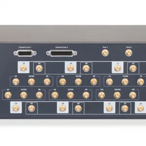 Keysight E5092A �����õĶ�˿ڲ����� 50MHz~20GHz ��������ά��