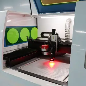 ����Ƥ�뼤���и�� �����������Բ��ϳ��ʹ�����θ����и�